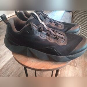 size 7.5 Columbia Women's Facet 15 Hiking Shoes - Color: Black/ Gray Green